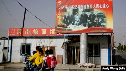 Суреттер эротикалық фотолар ретінде Орыс үйдегі порно видео (fmf)