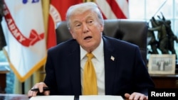 دونالد ترامپ، رئیس‌جمهور ایالات متحده، روز دوشنبه ۲۵ اسفند در کاخ سفید