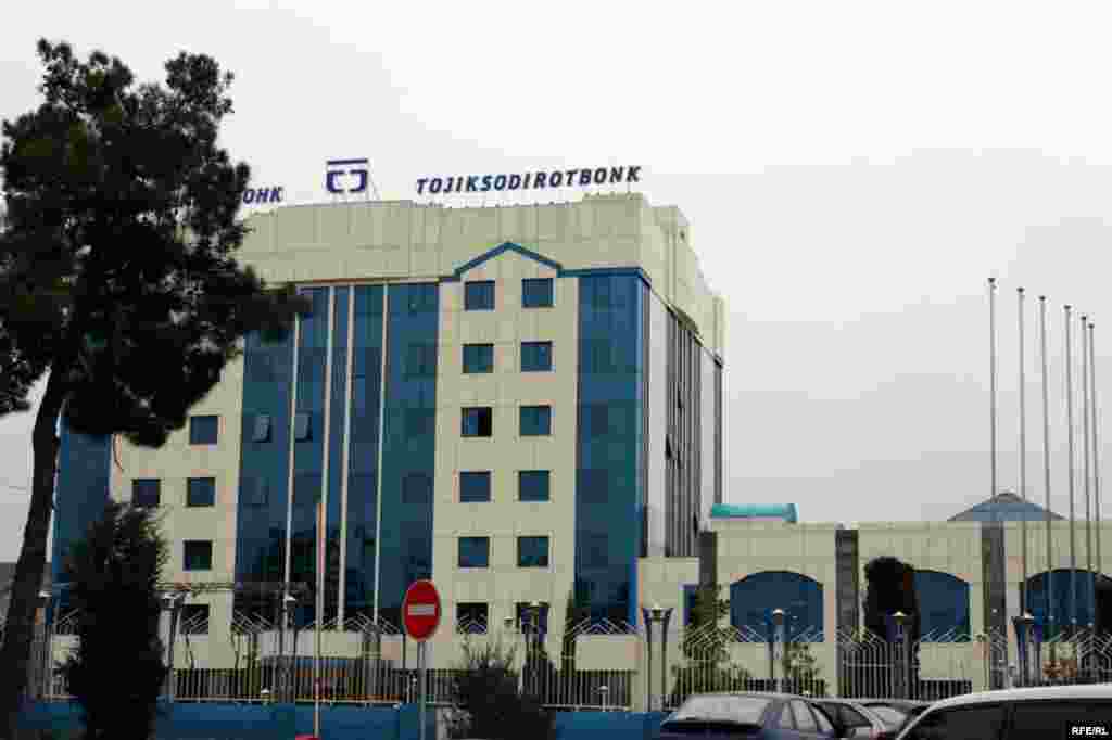 Нигоҳе ба Душанбеи навин #55