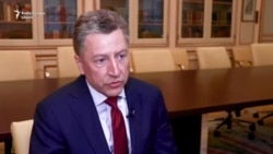 K.Volker: „Casa Albă se gândește dacă să trimită sau nu armament defensiv Ucrainei”