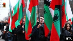 Участници в Луковмарш