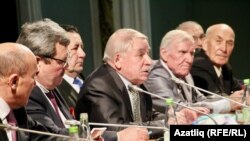 Язучылар берлеге җыены, архив фотосы