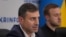 
«Я зараз усе ще в дорозі до Олешок. Наша гуманітарна місія триває», – написав омбудсмен 