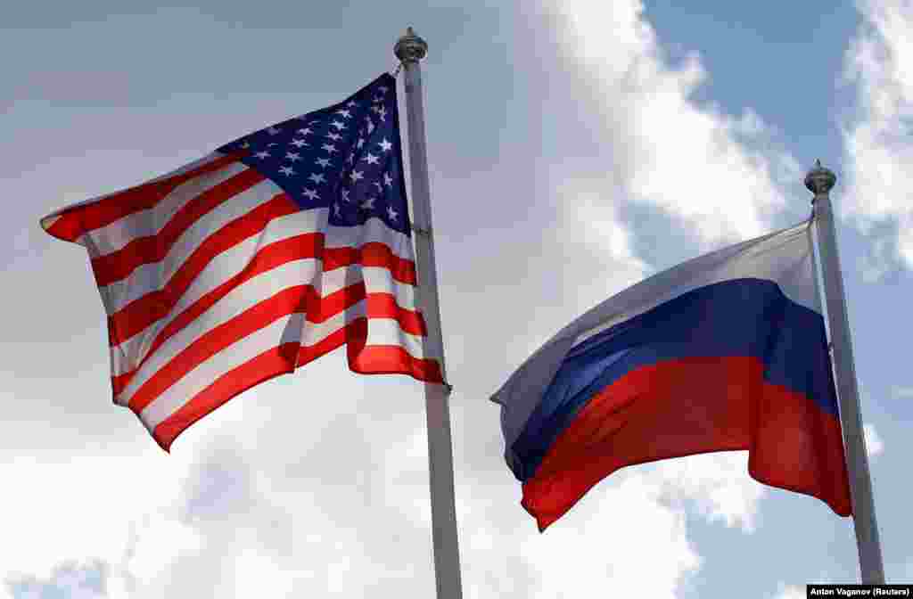 РУСИЈА - Наводите за наводно руско мешање во американските федерални избори во 2020 година, кои беа објавени од американските разузнавачки служби, не се поддржани со ниту еден факт, објави руската амбасада во Вашингтон.