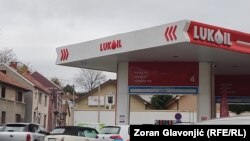 Benzinska pumpa ruske kompanije Lukoil, Beograd, Srbija, 7. novembar 2025.