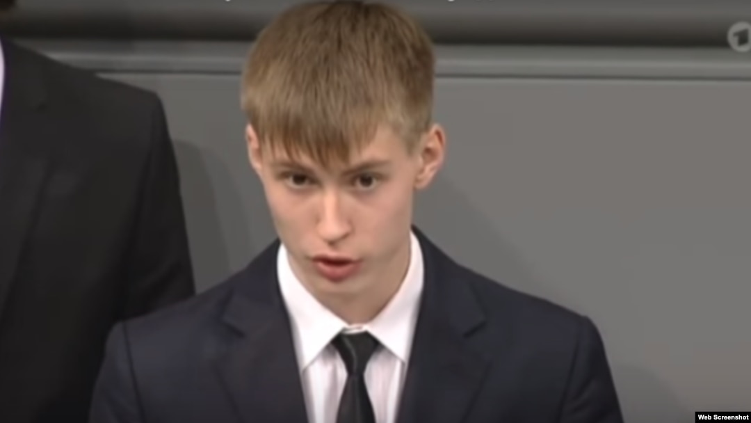 Николай Десятниченко выступает в Бундестаге