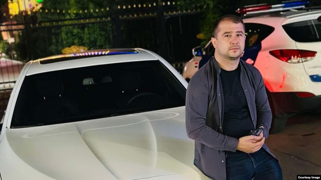 Як майори милисаро дар Хуҷанд чанд корд задаанд