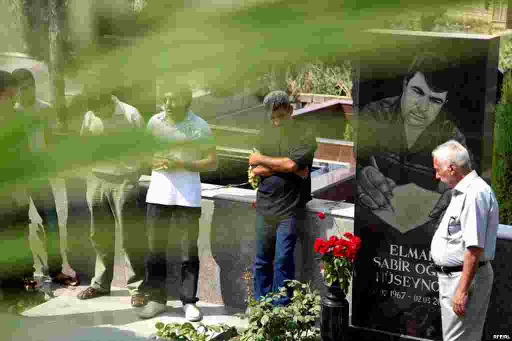 Elmar Hüseynov yaddaşlarda #11