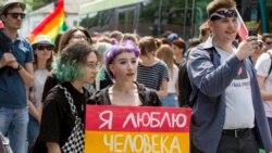 Apropierea alegerilor readuce în actualitate discursul urii și homofobia