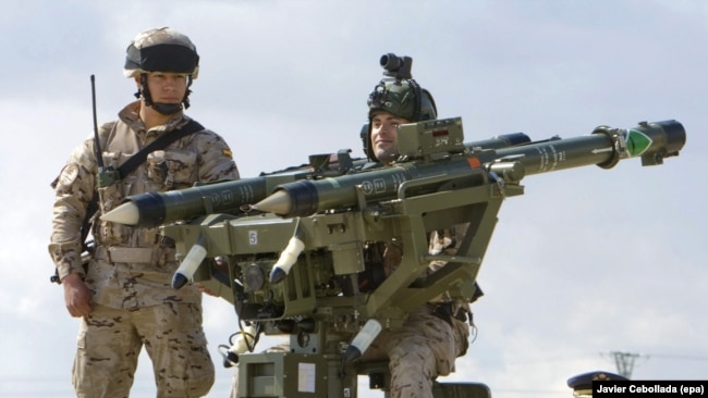 Armët që mund t'ia sigurojnë Ukrainës 300 milionë eurot nga BE-ja