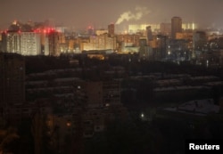 Некторые районы Киева оказались без электроэнергии после ракетно-дроновых атак России на критически важную гражданскую инфраструктуру, 12 января 2026 года