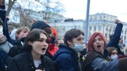 Молодежь на митинге в Краснодаре, архивное фото