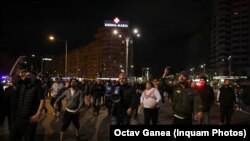 Protestatarii au sfidat autoritățile și au refuzat să poarte mască, București