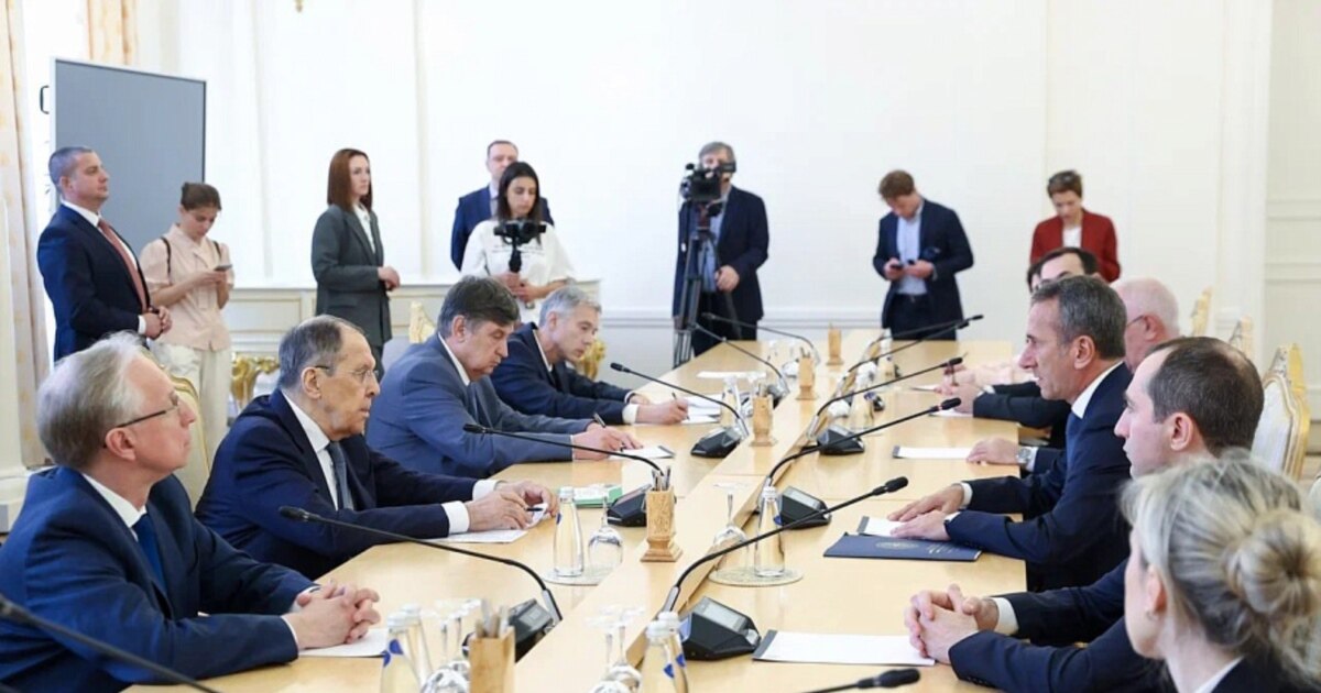 “მოკავშირეები მრავალსაუკუნოვანი ისტორიით“ - ლავროვმა ოკუპირებული აფხაზეთის ე.წ. საგარეო მინისტრი მიიღო