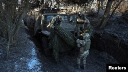 Військовослужбовці 152-ї єгерської бригади ЗСУ на своїй позиції в Донецькій області. Україна, 25 грудня 2025 року