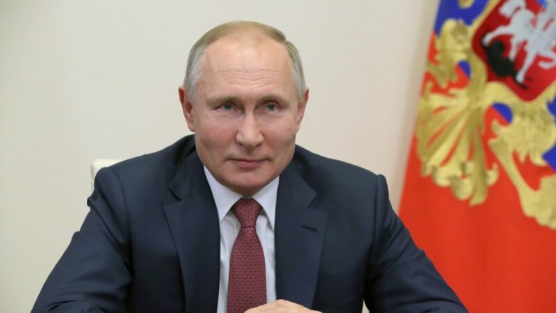 Путин заявил, что в его окружении ковидом заболели cотрудники служб протокола, безопасности и пресс-службы