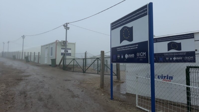 OIM a amânat din nou închiderea unei tabere de migranți în Bosnia-Herțegovina