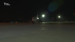 «Своїх ми не лишаємо!»: літак з евакуйованими з Афганістану вже в Україні (відео)
