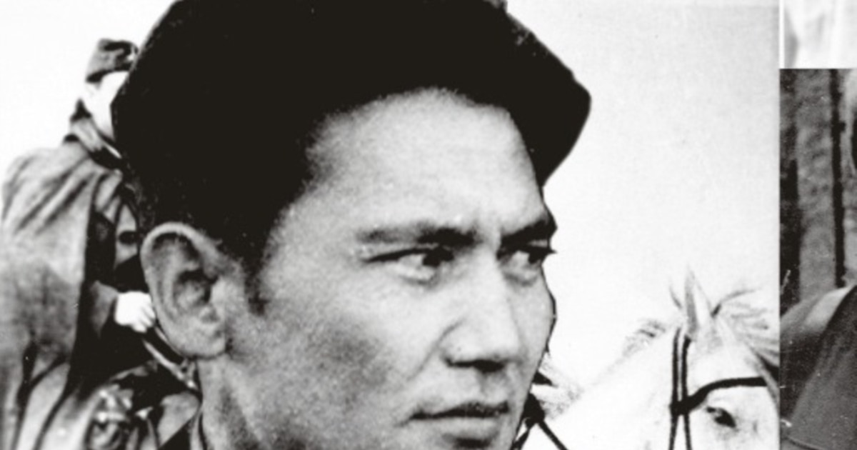 Ақ-қара порно фотосуреттер