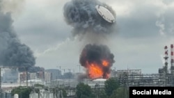 Мер столиці Росії Москви Сергій Собянін вранці 18 червня повідомив про атаку безпілотників на Московський нафтопереробний завод у районі Капотня