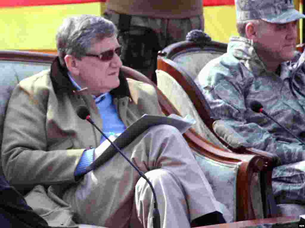 Richard Holbrooke visits Pakistan's Swat Valley, where the Pakistani Army had been engaged in an operation against Taliban militants, on January 14, 2010.