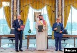 Turkish President Recep Tayyip Erdogan, Saudi Crown Prince Mohammed bin Salman, and Pakistani Prime Minister Shehbaz Sharif met in the Saudi city of Mecca on August 7 to sign the agreement.