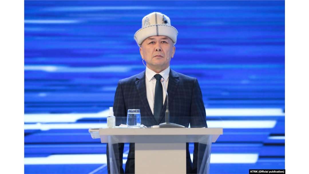 Arstanbek Abdyldaev takes part in his last presidential election in December 2020.