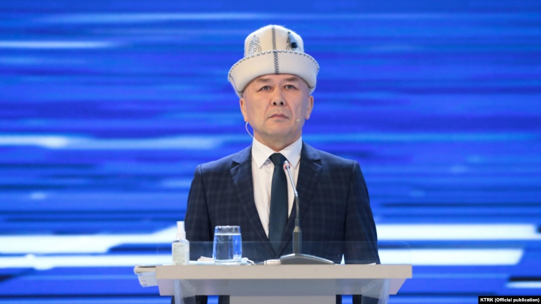 Арстан Алай.