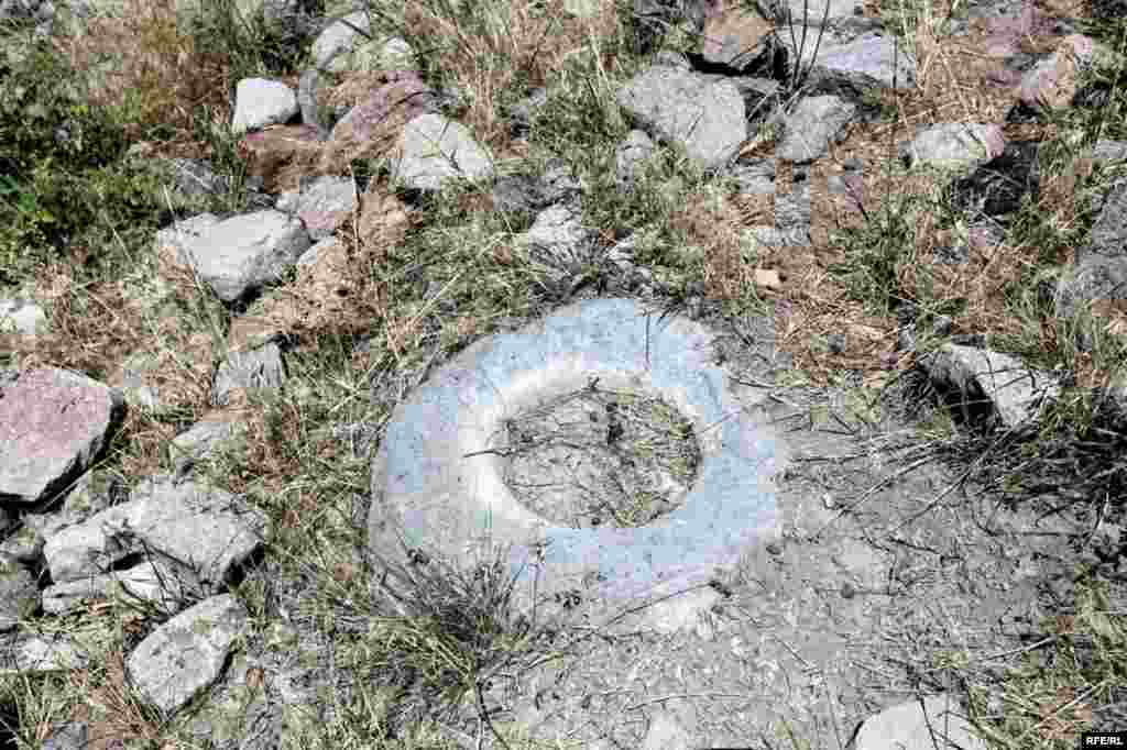 Əlincə qalası və Nəiminin məzarı #19