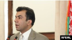 د افغانستان د ولسمشر حامد کرزي ویاند همایون حمیدزاده