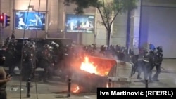 Zapaljen kontejner na Cvetnom trgu, u blizini Slavije