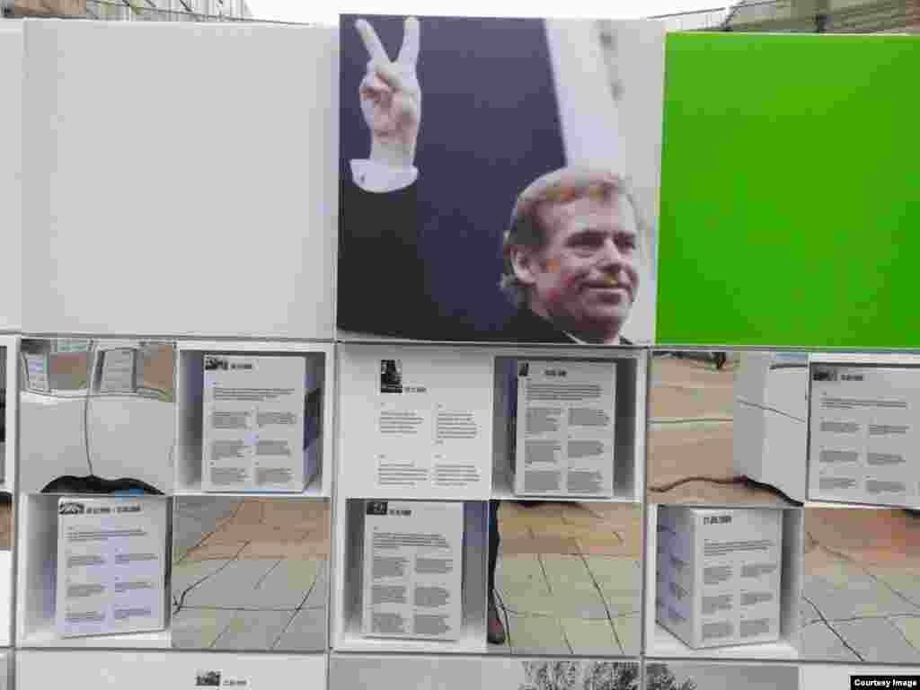 &nbsp;واتسلاو هاول مبارز سياسی، نمايش نامه نويس و رئيس جمهور سابق جمهوری چک&nbsp;