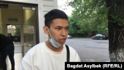 Енсенбек айнан қайси постлари учун ҳибсга олингани номаълум.