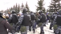 Arrests In Ufa And Samara Amid Mass Detentions Of Protesters Across Russia