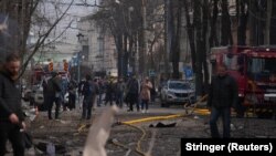 Cel puțin 34 de morți în urma unei lovituri rusești asupra orașului Sumî