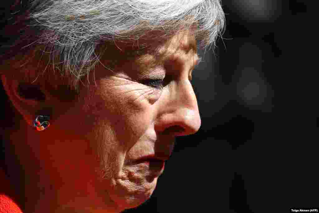 Britain&#39;s Prime Minister Theresa May reacts as she announces her resignation outside 10 Downing Street in central London on May 24. (AFP/Tolga Akmen)