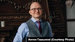 Пазбаўлены ліцэнзіі адвакат Антонт Гашынскі 