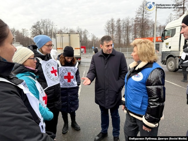 Обмін посилками та листами для військовополонених, передача та верифікація списків, репатріація тіл. Омбудсмени України та РФ Лубінець і Москалькова Обмін посилками та листами для військовополонених, передача та верифікація списків, репатріація тіл. Омбудсмени України та РФ Лубінець і Москалькова