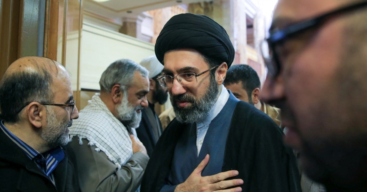 მოჯთაბა ხამენეი „მძიმედ არის დაჭრილი,“ მაგრამ გონების სიცხადე შენარჩუნებული აქვს - წერს NYT