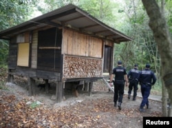 BiH trenutno ima samo 15 posto policijskih službenika predviđenih za zaštitu zelene granice, odnosno jednog službenika na 25 kilometara granice (na fotografiji granični policajci BiH u potrazi za migrantima u blizini rijeke Drine)