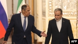 Ministri i Jashtëm rus, Sergei Lavrov, dhe ai iranian, Abbas Araqchi. Teheran, 19 tetor 2026. 