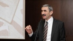 Aslan İsmayılov: "bu ənənə sovet dövründən qalıb".