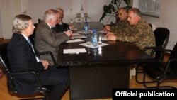 Nagorno-Karabakh - General Levon Mnatsakanian (R), the commander of the Karabakh Armenian army, meets with the U.S., Russian and French co-chairs of the OSCE Minsk Group, Stepanakert, 7Apr2016.