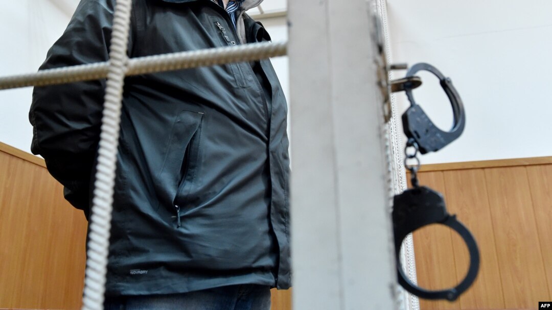 "We referred to the fact that, in the case law in the European Court of Human Rights, such treatment of defendants is regarded as torture," lawyer Elmar Suleimanov says. (file photo)