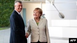 Presidenti i Kosovës, Hashim Thaçi dhe kancelarja gjermane, Angela Merkel.