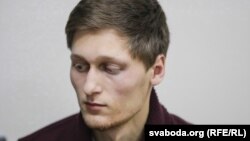 Журналист Павел Добровольский после избиения сотрудниками минской милиции