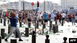 Russian and English fans clashed at the Euro 2016 tournament in France and several Russians were expelled.