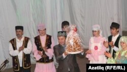 Самарда Сөмбелә бәйрәме узды