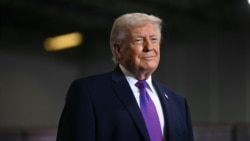 دونالد ترامپ در گردهمایی انتخاباتی در هبرونِ کنتاکی. چهارشنبه ۲۰ اسفند