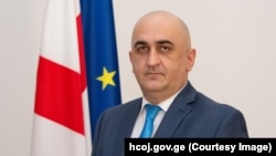 თემურ გოგოხია